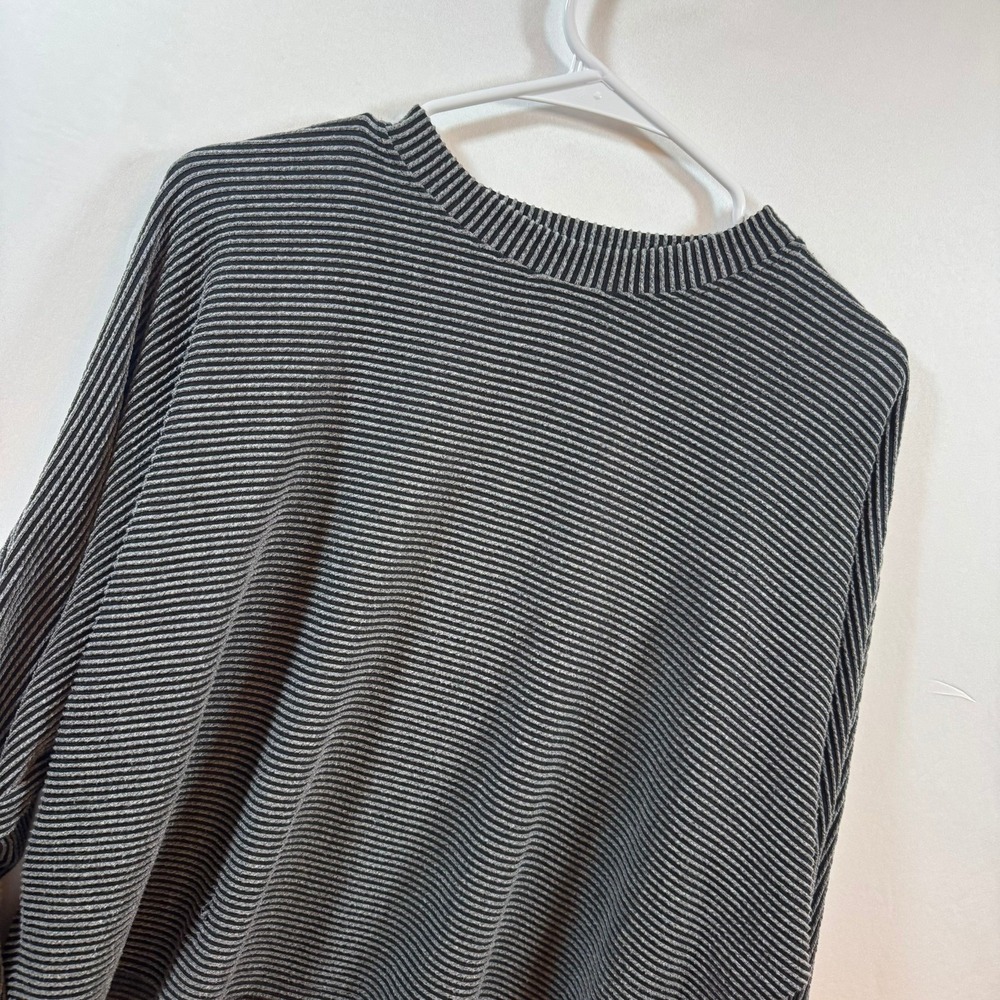 Tres Bien Womens Black White Striped Long Sleeve Textured Boxy Cropped Top L